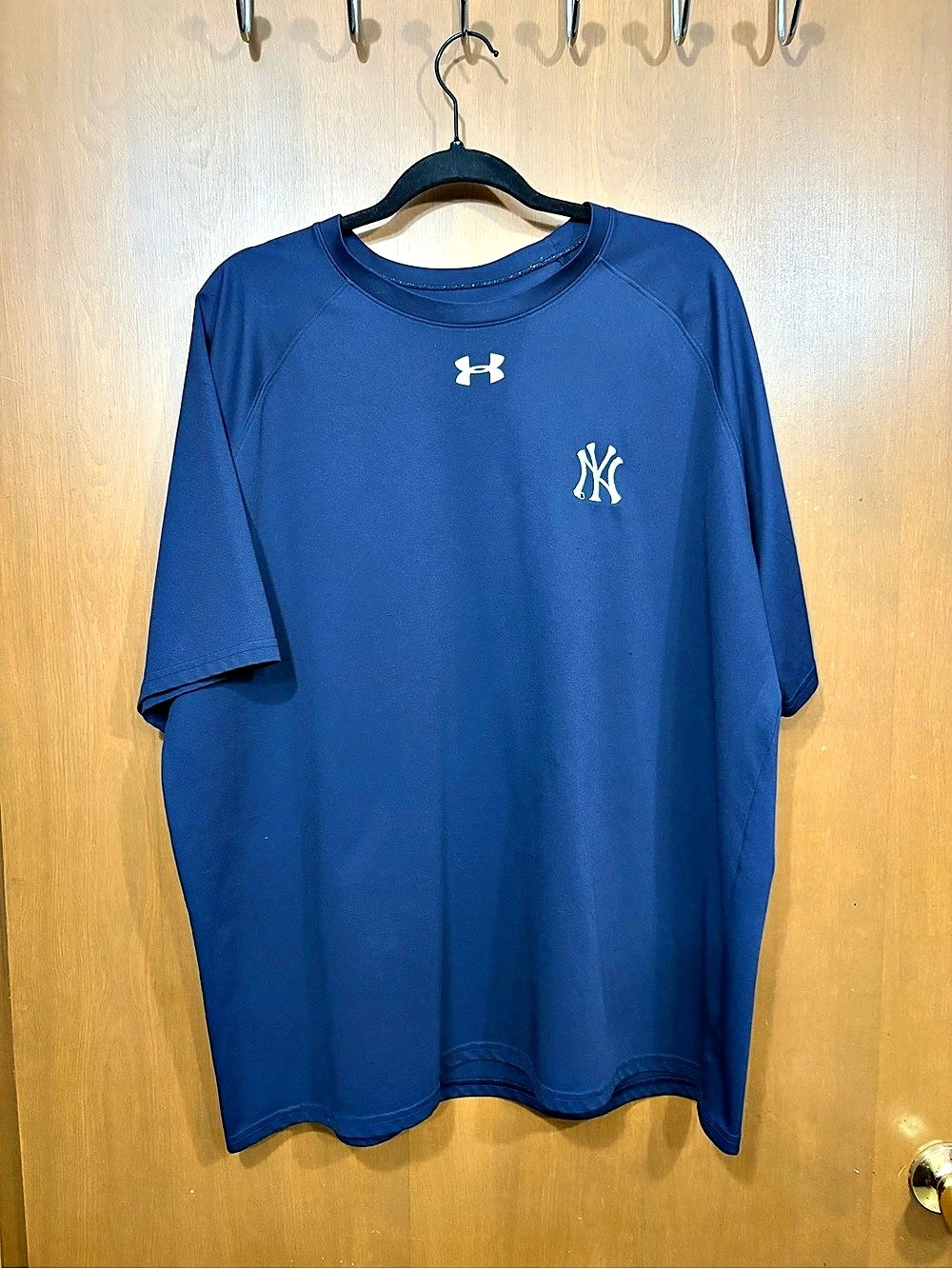 Under Armour NY Yankees Blue Jersey Size XL